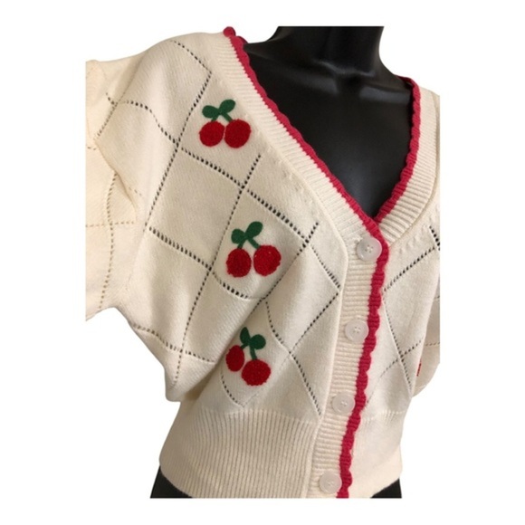 Jessica Simpson cream & pink scalloped trim cherry diamond pattern cardigan sz M - Picture 9 of 17